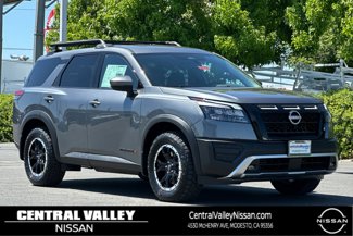 New 2025 Nissan Pathfinder Rock Creek image 1