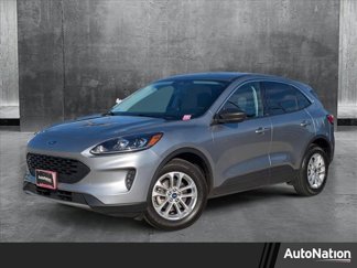 Used 2022 Ford Escape SE image 1