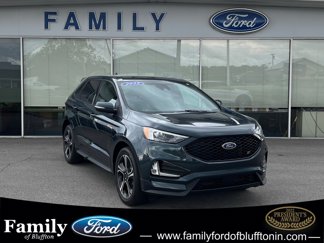 Used 2022 Ford Edge ST image 1