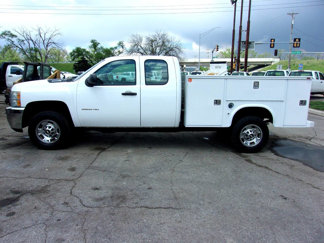 Used 2013 Chevrolet Silverado 2500 W/T image 1