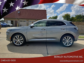 Used 2023 Buick Envision Avenir image 1