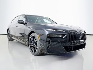 Used 2025 BMW 760i xDrive image 1