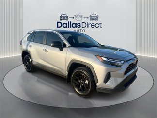 Used 2024 Toyota RAV4 LE image 1