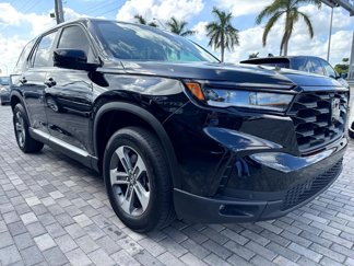 Used 2025 Honda Pilot EX-L image 1