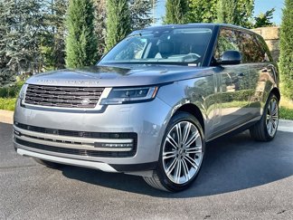 New 2025 Land Rover Range Rover SE image 1
