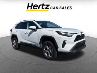 Used 2024 Toyota RAV4 XLE image 1