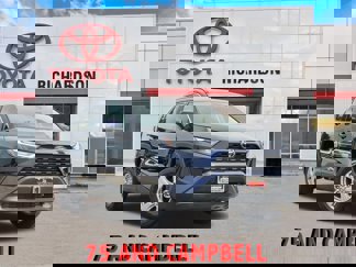 Used 2025 Toyota RAV4 XLE image 1