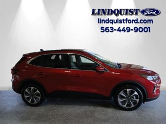 Certified 2023 Ford Escape Platinum image 1