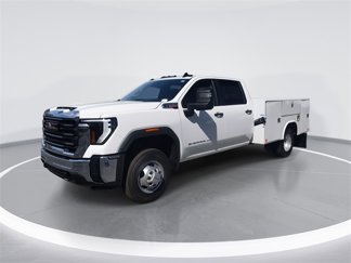 New 2025 GMC Sierra 3500 Pro w/ Convenience Package image 1