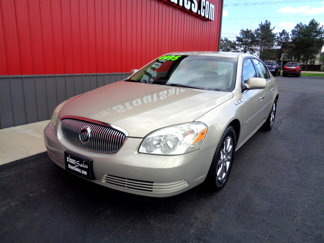 Used 2007 Buick Lucerne CXL image 1