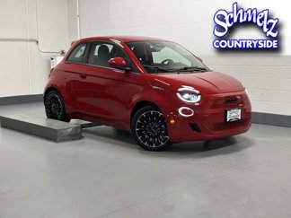 New 2024 FIAT 500 e (RED) image 1