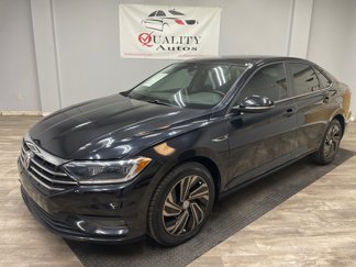 Used 2019 Volkswagen Jetta SEL Premium image 1