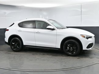 Used 2018 Alfa Romeo Stelvio Sport w/ Cold Weather Package image 1
