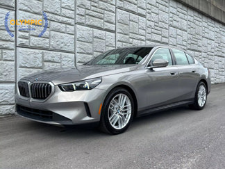 Used 2024 BMW 530i w/ Premium Package image 1