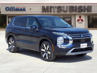 New 2025 Mitsubishi Outlander SE image 1