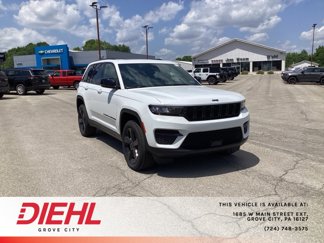 New 2025 Jeep Grand Cherokee Altitude image 1