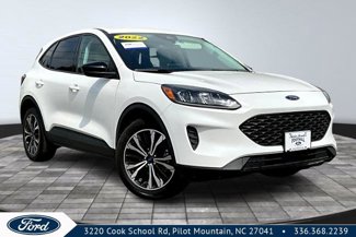 Certified 2022 Ford Escape SE w/ SE Sport Appearance Package image 1