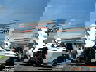 Used 2017 Ford GT image 1