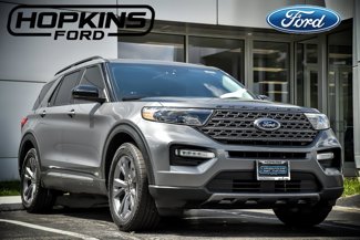 Used 2022 Ford Explorer XLT w/ Equipment Group 202A image 1