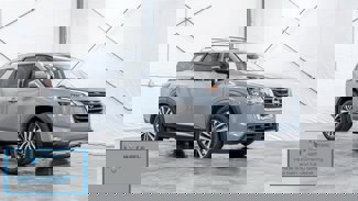 Used 2022 Nissan Pathfinder Platinum w/ Cargo Package image 1