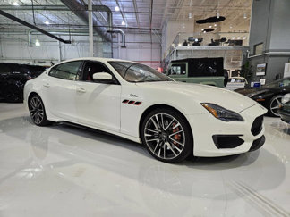 Used 2021 Maserati Quattroporte Trofeo image 1
