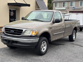 Used 2003 Ford F150 XLT image 1