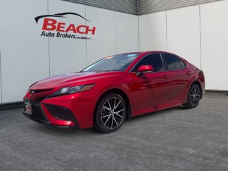 Used 2021 Toyota Camry SE w/ Convenience Package image 1