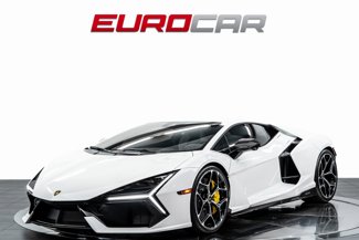 Used 2025 Lamborghini Revuelto image 1