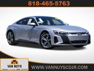 Used 2024 Audi e-tron GT Prestige image 1