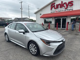 Used 2023 Toyota Corolla LE image 1