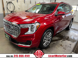 Used 2024 GMC Terrain Denali w/ Denali Premium Package image 1