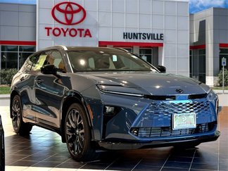New 2025 Toyota Crown Signia image 1