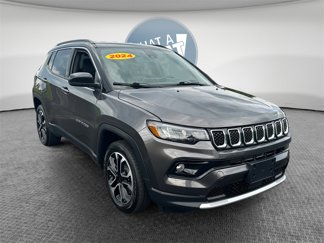 Used 2024 Jeep Compass Limited image 1