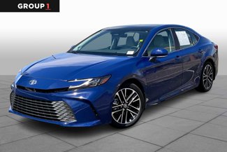Certified 2025 Toyota Camry XLE image 1