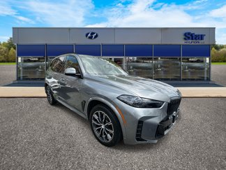 Used 2025 BMW X5 xDrive40i w/ M Sport Package image 1