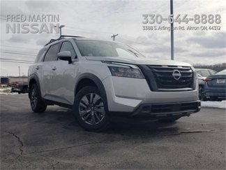 New 2025 Nissan Pathfinder SV w/ SV Premium Package image 1