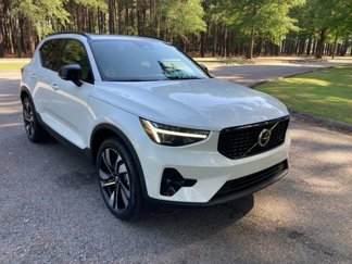 New 2025 Volvo XC40 B5 Ultra w/ Protection Package image 1