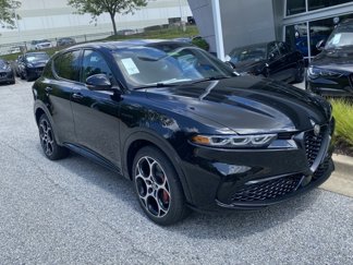 New 2025 Alfa Romeo Tonale w/ Premium Package image 1