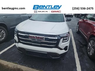 Used 2025 GMC Terrain Elevation w/ Elevation Premium Package image 1