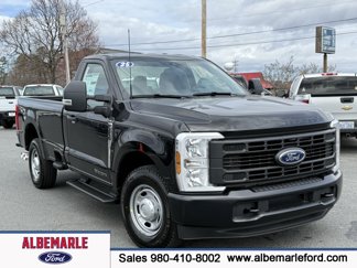 New 2025 Ford F250 XL image 1