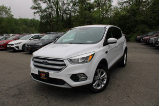 Used 2017 Ford Escape SE image 1