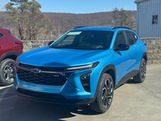 New 2025 Chevrolet Trax RS w/ Sunroof Package image 1