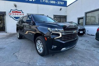 Used 2021 Chevrolet Suburban LT image 1