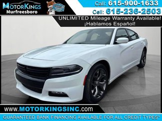 Used 2015 Dodge Charger SXT image 1