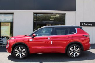 New 2025 Mitsubishi Outlander SEL image 1