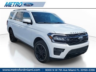 Used 2024 Ford Expedition Limited image 1