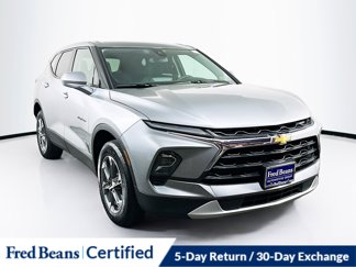 Used 2024 Chevrolet Blazer LT image 1