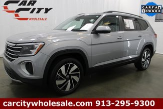 Used 2024 Volkswagen Atlas SE image 1