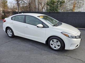 Used 2018 Kia Forte LX image 1