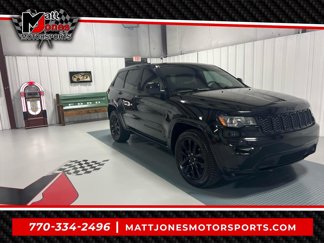 Used 2017 Jeep Grand Cherokee Altitude image 1